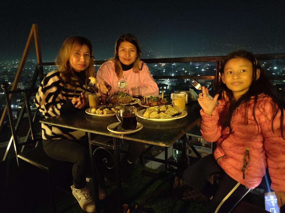 Yog Hostel كاتماندو المظهر الخارجي الصورة