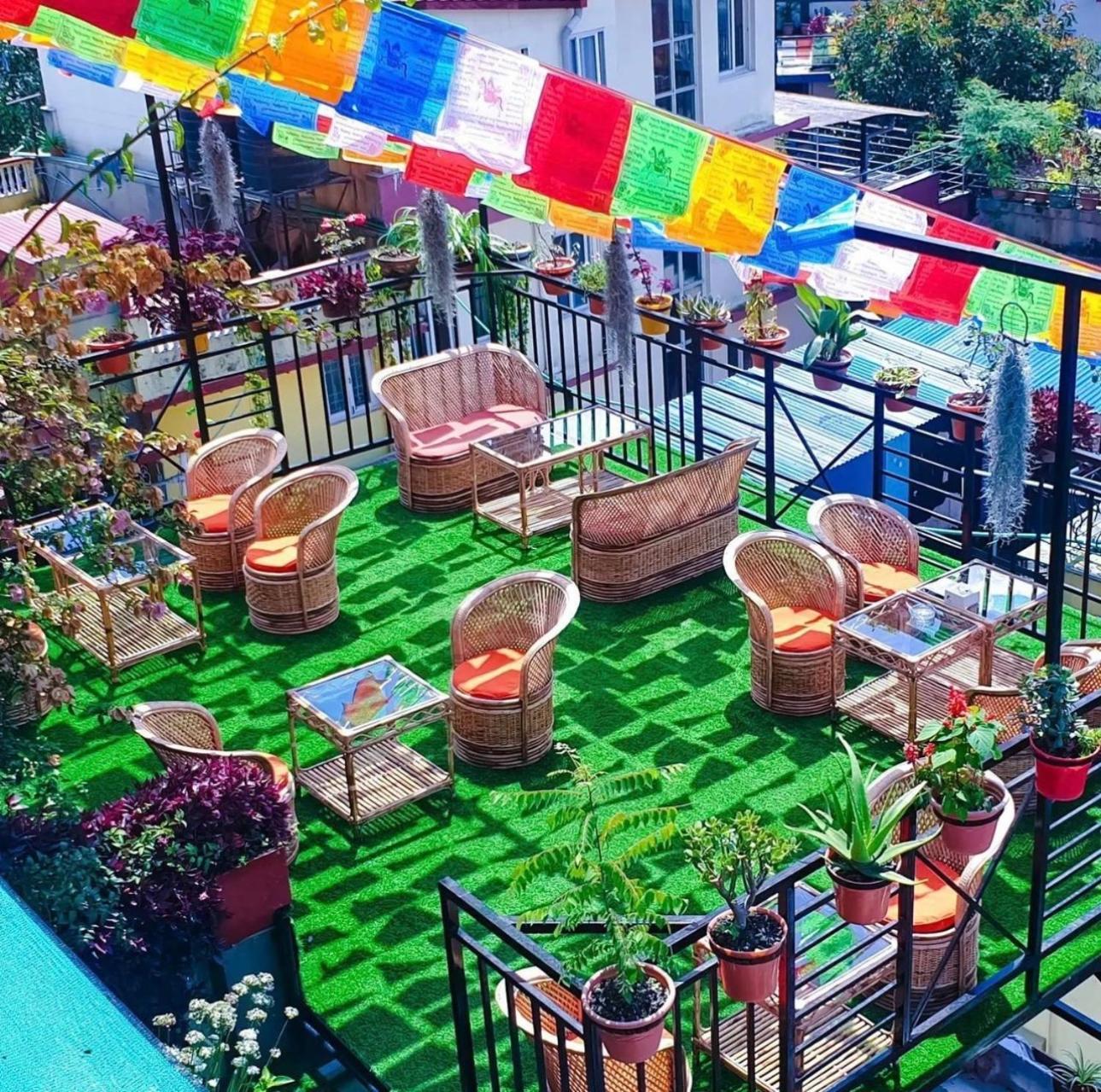 Yog Hostel كاتماندو المظهر الخارجي الصورة